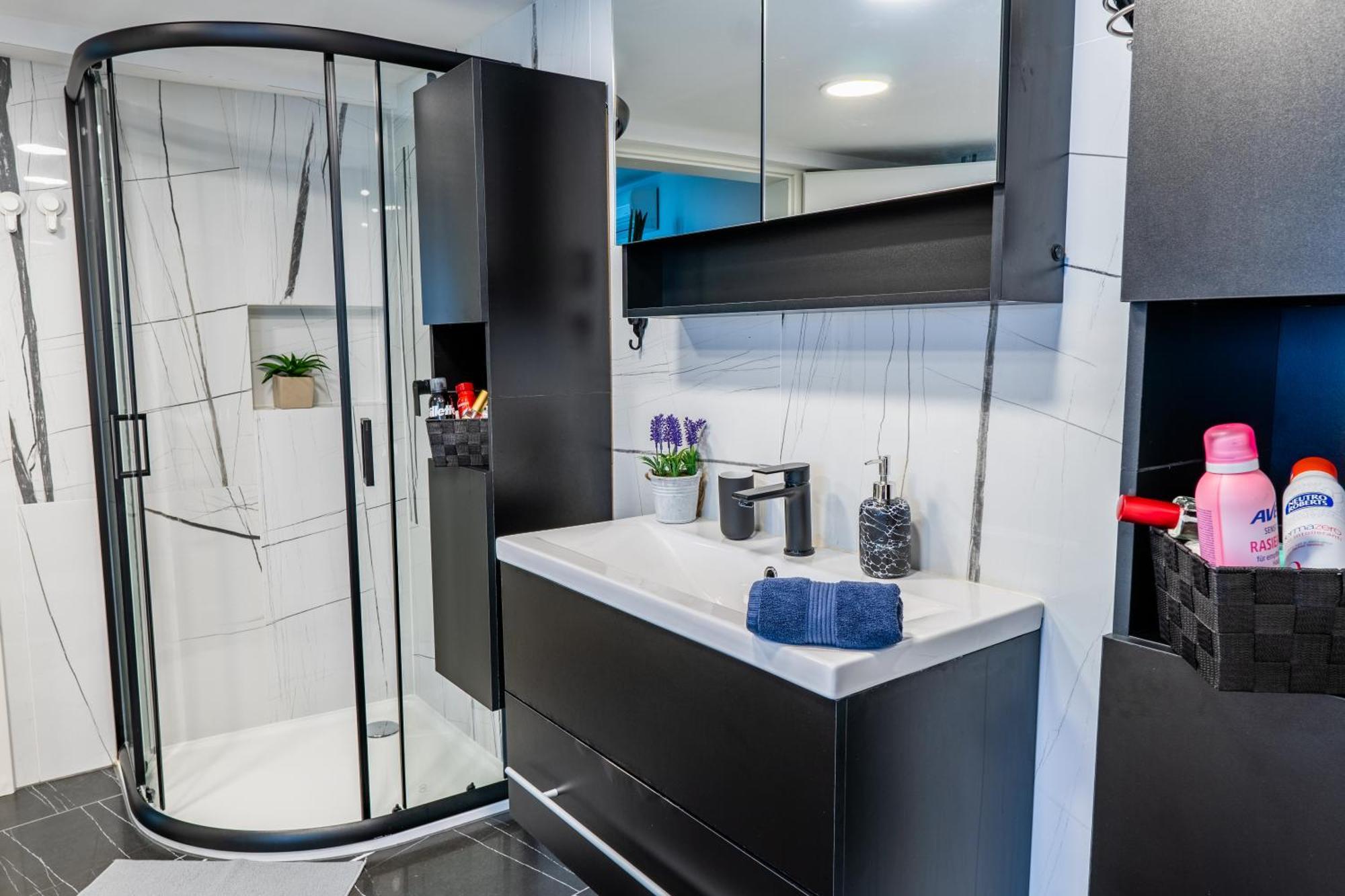 Via Paradiso Apartments Пиран Экстерьер фото